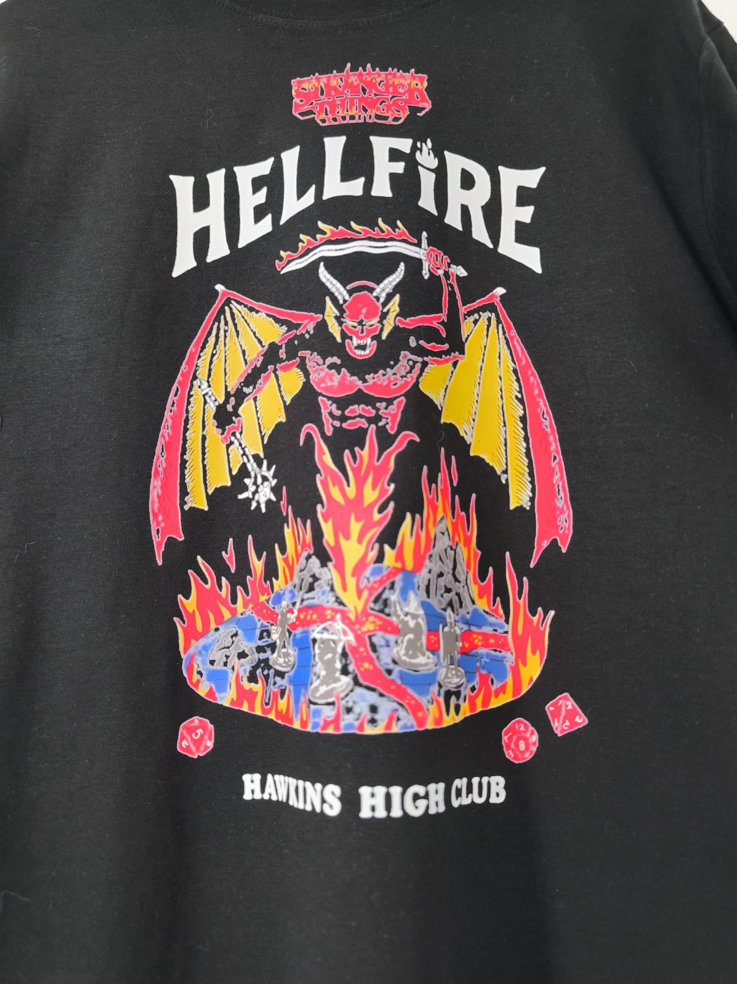 Camiseta Hellfire Stranger Things